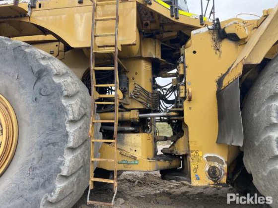 2011年式キャタピラー994F