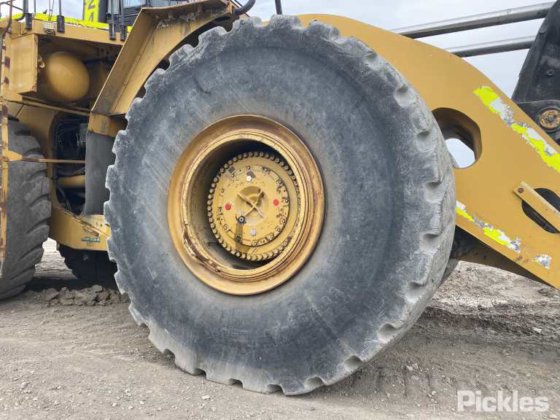 2011年式キャタピラー994F