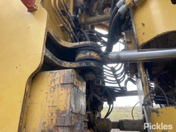 2011年式キャタピラー994F