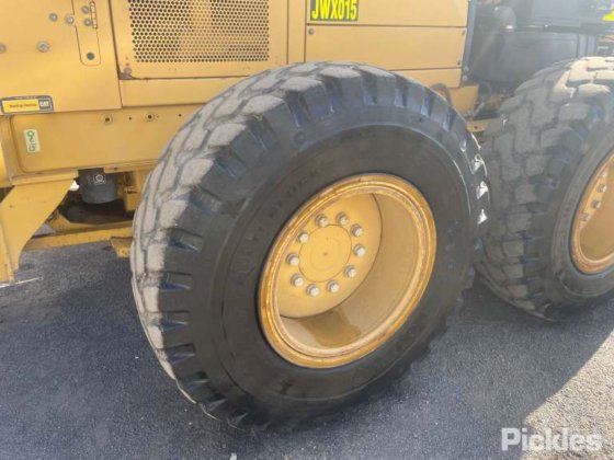 2017年式キャタピラー140M