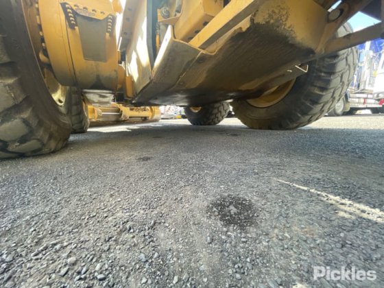 2017年式キャタピラー140M