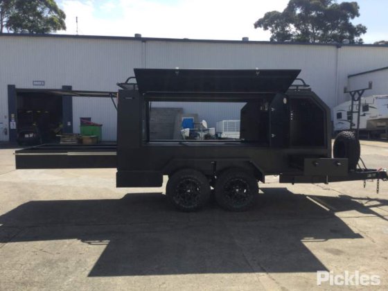 2025 绿色有限公司