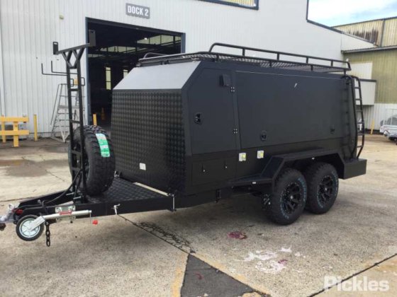 2025 绿色有限公司