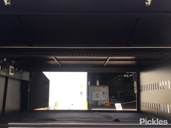 2025 绿色有限公司