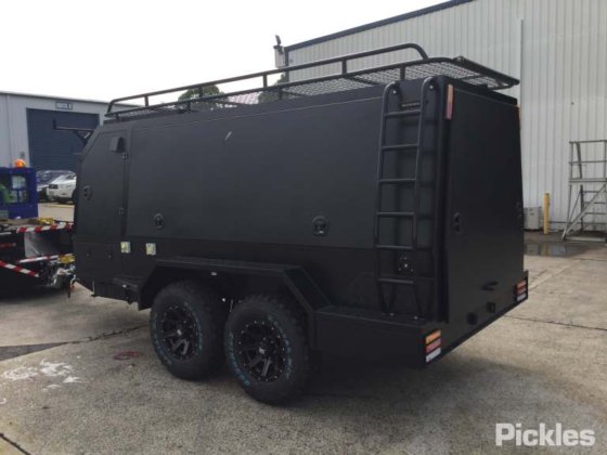 2025 绿色有限公司