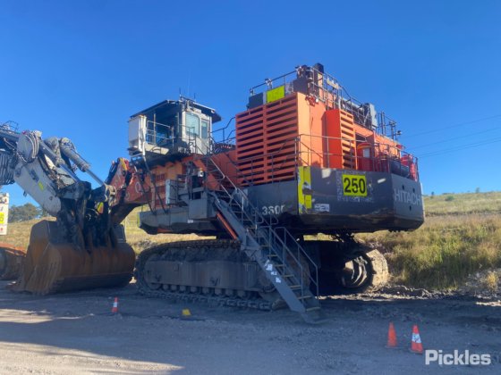2012 Hitachi EX3600-6