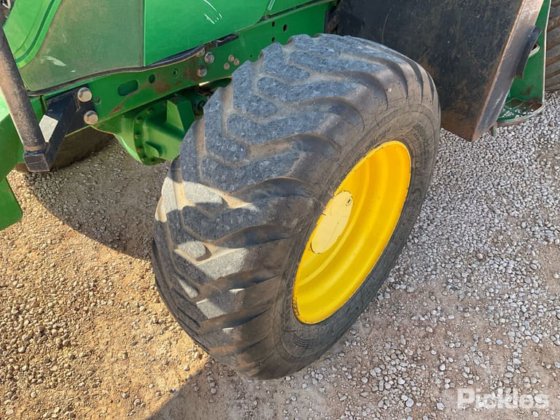 2017 约翰迪尔 6110M