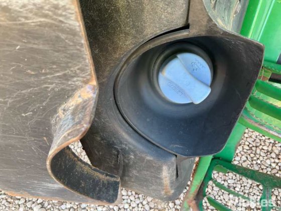 2017 约翰迪尔 6110M