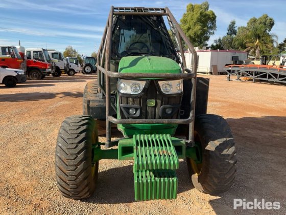 2017 约翰迪尔 6110M