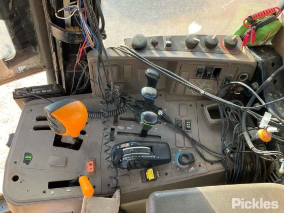 2017 约翰迪尔 6110M