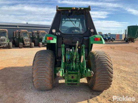 2017 约翰迪尔 6110M