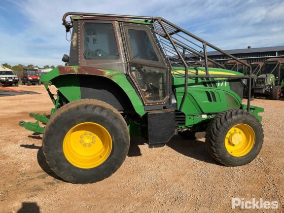 2017 约翰迪尔 6110M