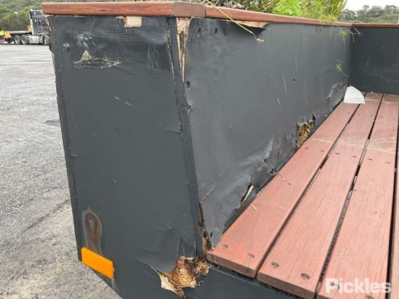 2020 プロアロイトレーラー