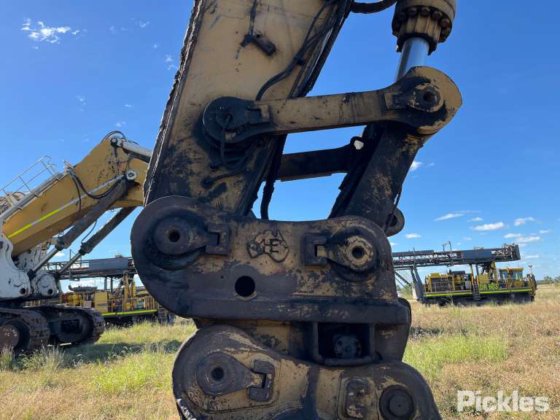 2012款卡特彼勒390D