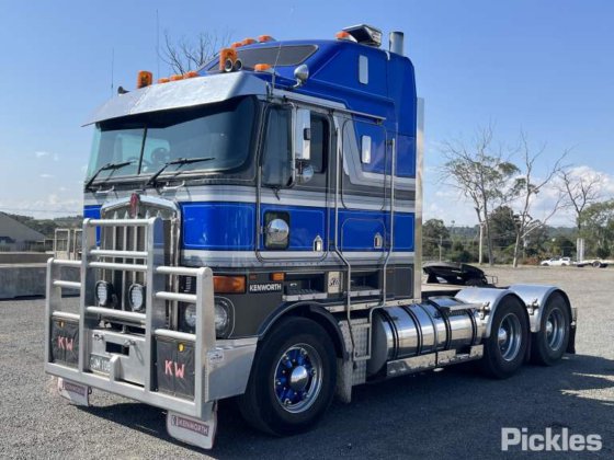 2008年式ケンワース K108