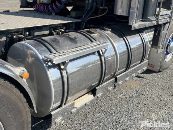 2008年式ケンワース K108