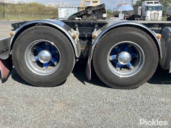 2008年式ケンワース K108