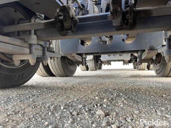 2008年式ケンワース K108