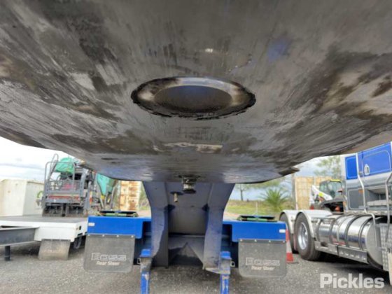 2008年式ケンワース K108