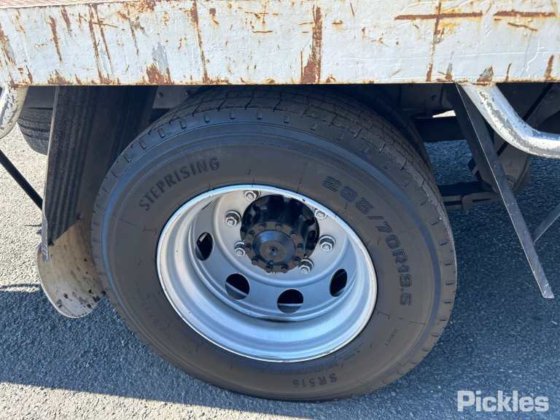 2013年三菱扶桑战斗机1427