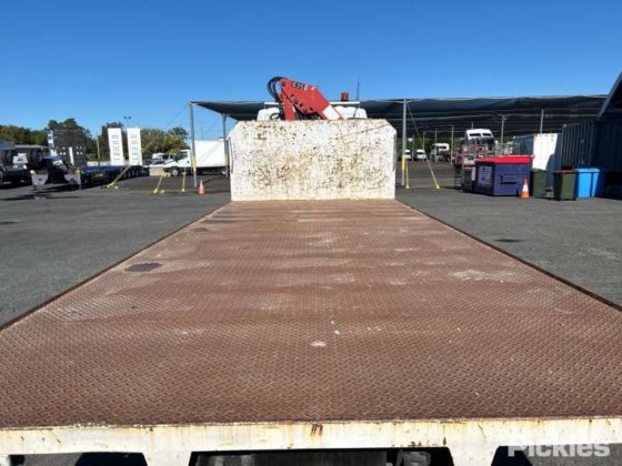 2013年三菱扶桑战斗机1427