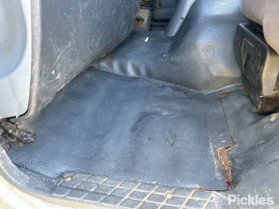 2013年三菱扶桑战斗机1427