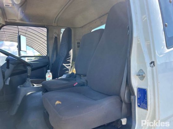 2013年三菱扶桑战斗机1427