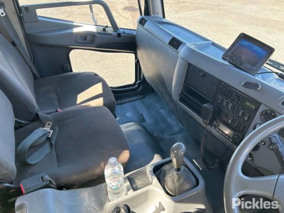 2013年三菱扶桑战斗机1427