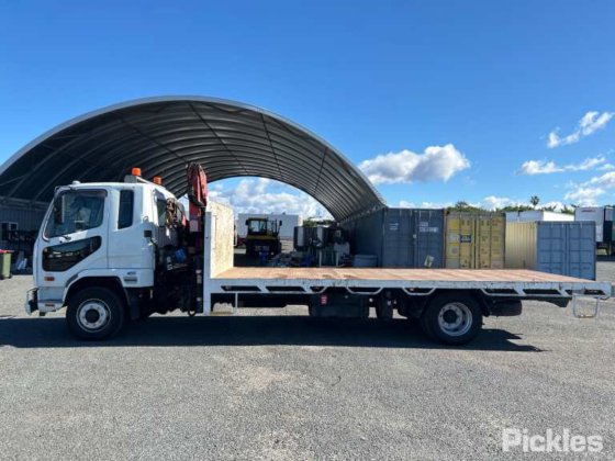 2013年三菱扶桑战斗机1427