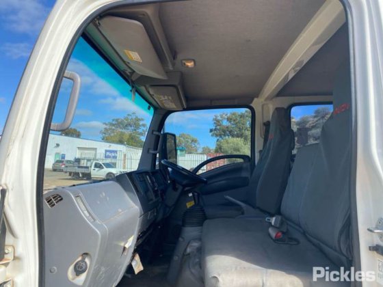 2015年式 いすゞ Nシリーズ