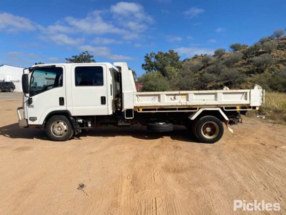 2015年式 いすゞ Nシリーズ