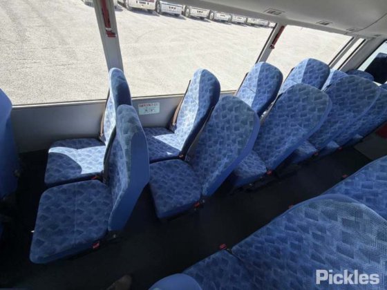 2020 三菱ふそうローザ