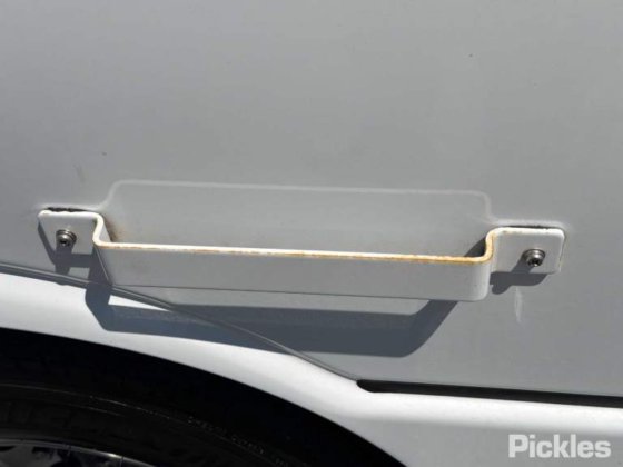 2020 三菱ふそうローザ