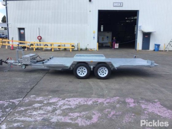 2025 绿色有限公司