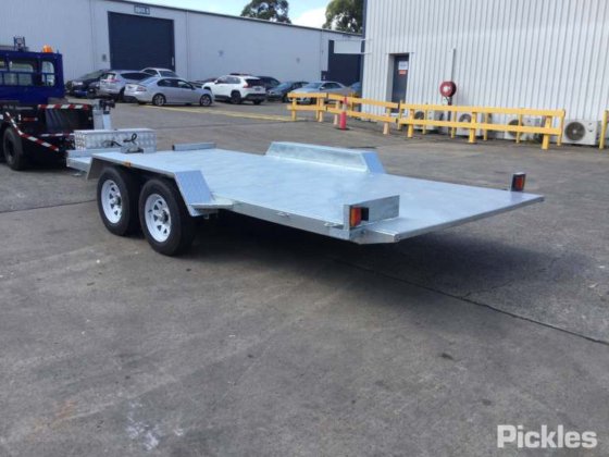 2025 绿色有限公司