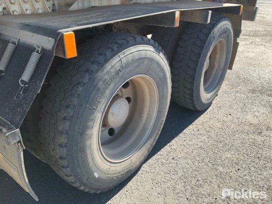 2010 卡特彼勒 CT