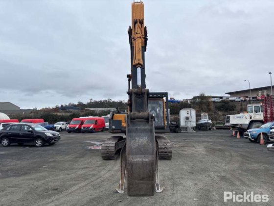 2012年式ヒュンダイ ロベックス 250LC-9