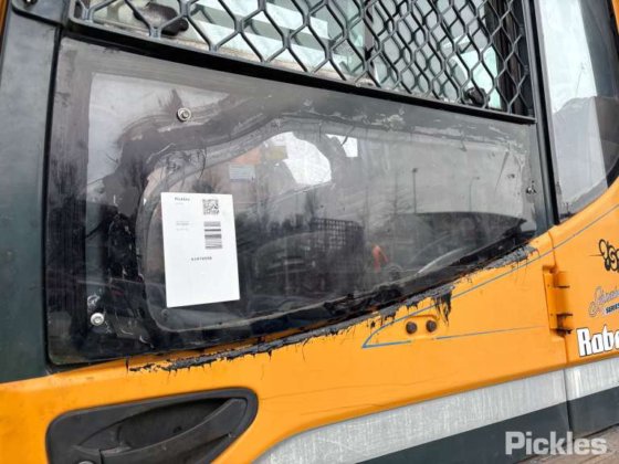 2012年式ヒュンダイ ロベックス 250LC-9