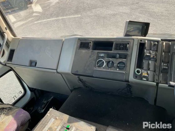1995 Volvo FL618