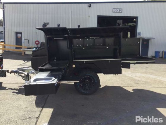 2025 绿色有限公司