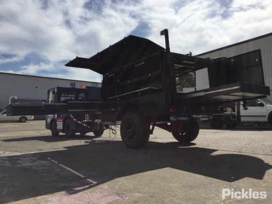 2025 绿色有限公司