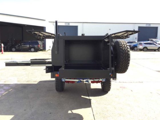 2025 绿色有限公司