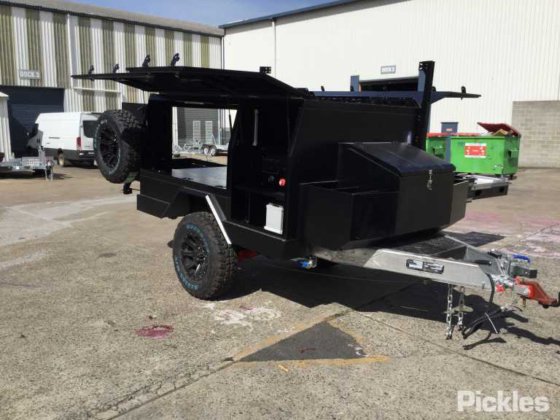 2025 绿色有限公司