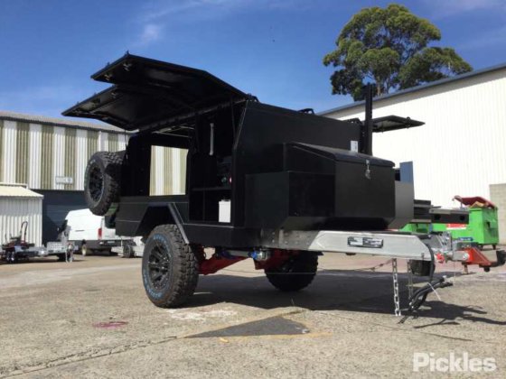 2025 绿色有限公司