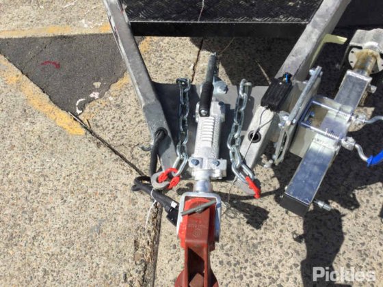 2025 绿色有限公司