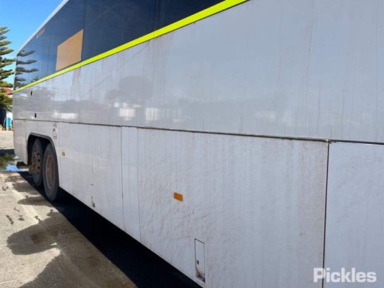 2005款梅赛德斯奔驰2542