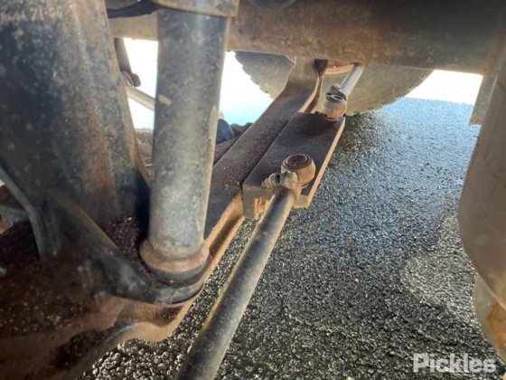 2005款梅赛德斯奔驰2542