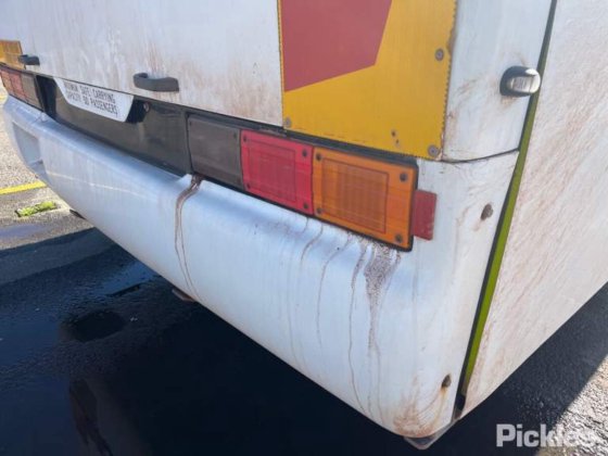 2005款梅赛德斯奔驰2542