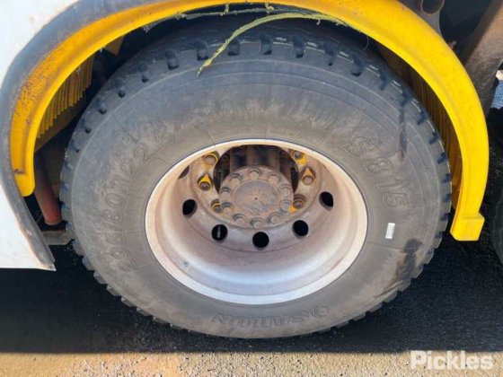 2005款梅赛德斯奔驰2542