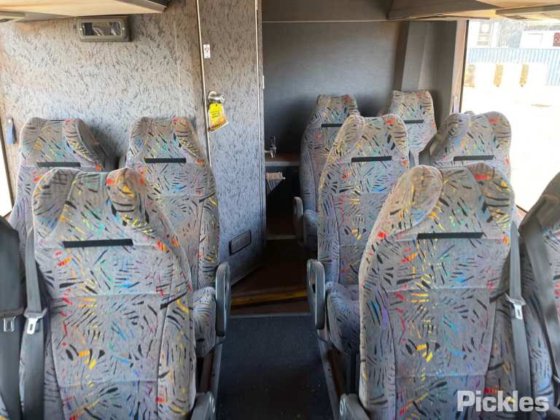 2005款梅赛德斯奔驰2542